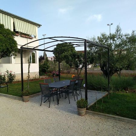 Veleniki Apartment Vesna מראה חיצוני תמונה