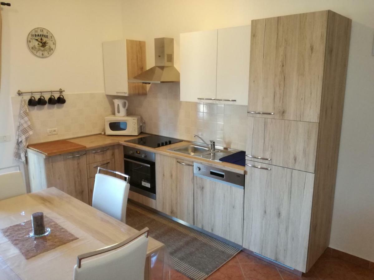 Veleniki Apartment Vesna מראה חיצוני תמונה